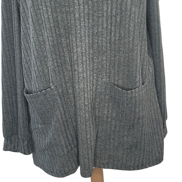 Ofeefan Cozy‎ Green Ribbed Sweater Tunic - Picture 3 of 14